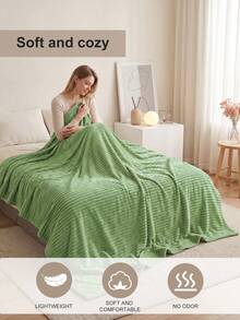 1pc Sofa Blanket, Green Bed Throw, Comfortable & Warm, Ultra-Soft & Breathable, Lightweight & Soft, Minimalist Fashion Design, All-Around Comfort, Suitable For Travel, Nap Blanket, Multiple Sizes Available, Machine Washable - Green - View 7