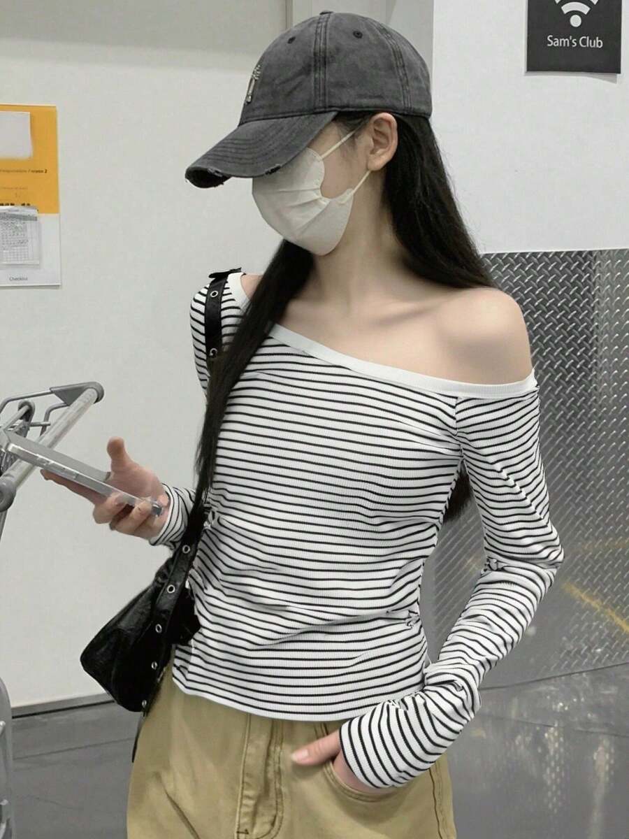 Women's Spring/Autumn Niche Versatile Slouchy Slim Fit Striped Elegant Asymmetric Shoulder Long Sleeve Inner Layer Base T-Shirt Top - White - View 1