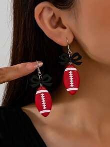 1 Pasang Anting Gantung Akrilik Motif Pita Hitam & Bola Sepak Merah yang Modis, Aksesori Pesta Bertema Olahraga untuk Penggemar Sepak Bola, Hadiah - Merah - View 2