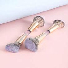 New 4-In-1 Makeup Brush Set: Blush Brush, Powder Brush, Eyeshadow Brush, Contour Brush, Portable Makeup Brushes - Gold - View 6