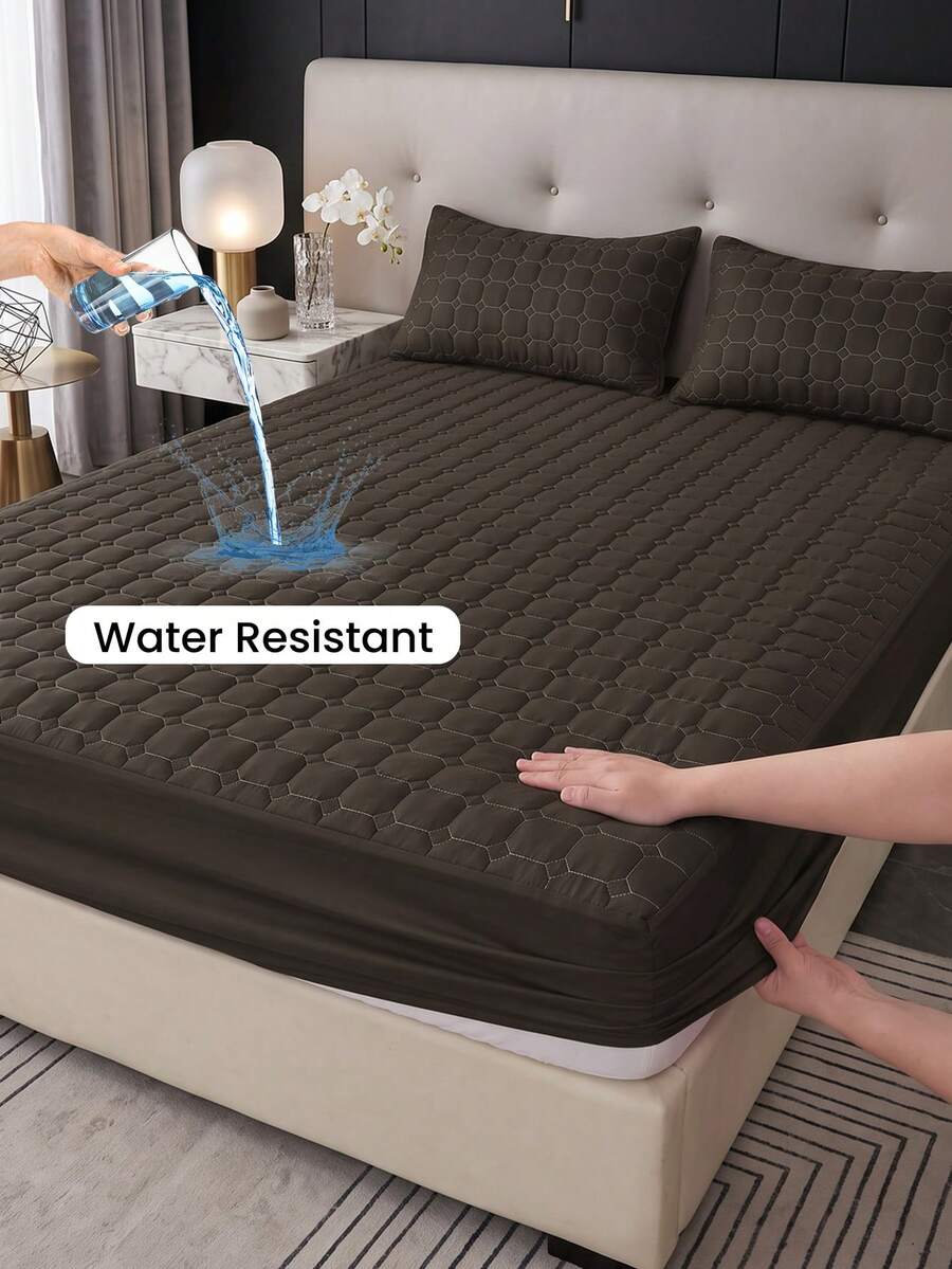 1pc Waterproof Fitted Sheet, Comfortable Mattress Protector, Deep Coffee Brown Mattress Cover, Room Decor, Skin-Friendly & Breathable, Suitable For Single/Double/Queen/King Size Beds, All Season, Machine Washable, Dorm Bedding, Back To School