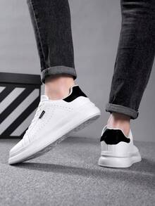 Men's Height-Increasing Breathable Contrast Color Perforated Round Toe Low-Top Lace-Up Thick Sole Street Style White PU Sneakers - Black - View 3