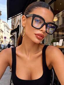 1 Pair Women's Square Plain Fashion Glasses, Clear Lenses, Suitable For Reading, Gaming, Watching TV, Using Computer And Phone - Black Flat - View 3