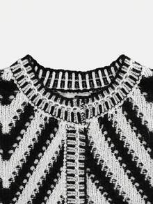 Women's Autumn/Winter Open Front Argyle Contrast Color Loose Fit Wide Sleeve Fashion Versatile Cardigan - Black and White - View 6