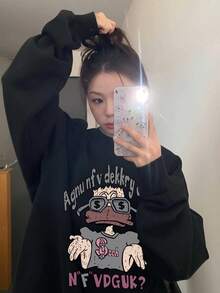 Unisex Cartoon Fashion Glasses Duck Front Print Black Crew Neck Sweatshirt, Streetwear Style, Versatile Autumn/Winter Sweatshirt - Black - View 2