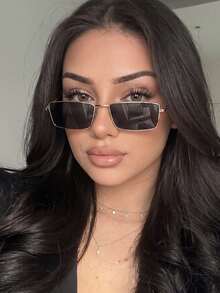1 Pair Women's High-Quality Metal Rectangular Fashion Fashion Glasses For Vacation And Travel - Gold Gray - View 1