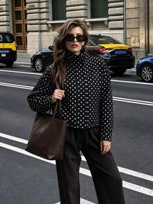 Jaket Pendek Kasual Wanita Model Vintage Warna Hitam dengan Motif Polkadot, Tali Serut, Bahu Jatuh, Potongan Longgar, Cocok untuk Perjalanan Sehari-hari - Hitam dan Putih - View 1