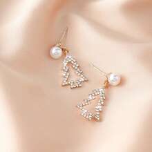 1 Pair Fashionable Pearl Christmas Tree Earrings For Women, Geometric Letter Niche Rhinestone Stud Earrings - Gold - View 6