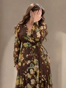 Plus Size Women's Elegant Modern Romantic Floral Fashion Slimming Luxury Dress - Coffee Brown - View 1