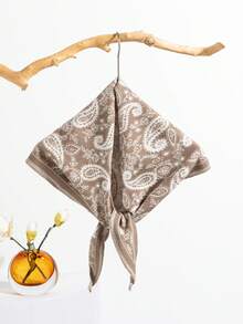 1pc New Vintage Chic Luxury Triangle Scarf, Personalized Fashionable Large Paisley Print Design, Denim Jeans Style, Hip-Flap Shawl, Dual-Use Scarf - Multicolor - View 5