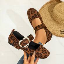 Women's Vintage Leopard Print Mary Jane Flats, Round Toe Heart-Shaped Buckle Strap Design, Lightweight Soft Sole, Versatile Casual Shoes - Leopard Print - View 1