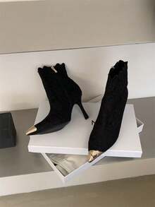 Women's Pointed-Toe Ankle Boots, Metal Toe Cap, Wavy Shaft Edge, Slim Stiletto Heel, Side Zipper - Black - View 4