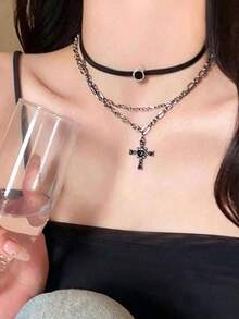 1pc High-End Vintage Distressed Cross Choker Necklace, Dark Punk Style Collar Chain For Women's Daily Wear - Black - View 4