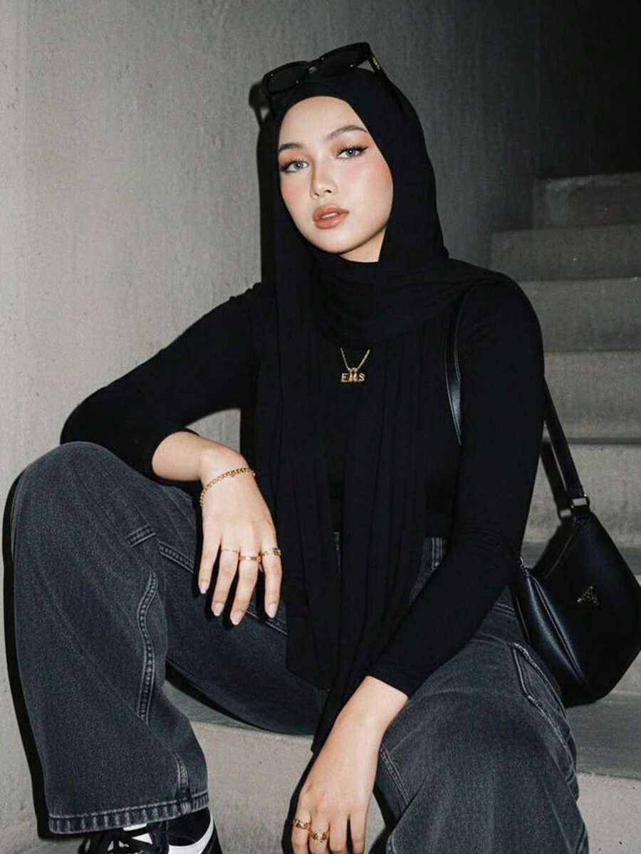1件女款新款大尺寸希賈布頭巾長圍巾 純色休閒柔軟