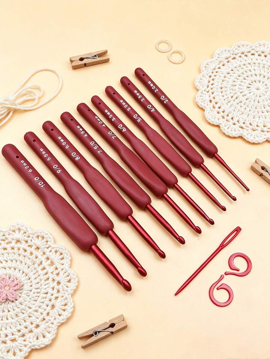 Red Crochet Tool Set 4pcs, Includes 1 Ergonomic Soft Grip Crochet Hook, 1 7cm Large Eye Needle And 2 Open Stitch Markers, Compact And Portable, Space-Saving Storage, Practical Yarn DIY Crochet Tool Kit For Amigurumi, Coasters, Scarves And Other Yarn Handicraft Projects - Red Shank Crochet Hook - View 1