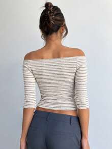 Fashionable Off-Shoulder Cold Shoulder Slim Fit Striped Flattering Long Sleeve Cropped Top T-Shirt - Black - View 7