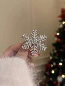 2PCS Sparkling Rhinestone Snowflake Hair Clip, Christmas Party Hair Accessory, Playful Y2K Style, Winter Braided Hair Clip, Side Clip, Bangs Clip - Silver - View 3
