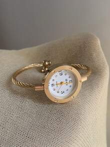 1 buah Jam Tangan Quartz Emas Wanita dengan Dial Putih Bulat, Desain Gelang Terbuka, dan Penanda Campuran yang Indah, Cocok untuk Pemakaian Sehari-hari - Emas - View 1