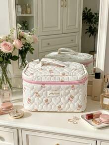 1pc Kawaii Quilted Cosmetics Bag Large Makeup Handbag Heart Pattern Beauty Pouch Portable Brushes Holder Pencil Case Lightweight Travel Toiletry Bags - Baby Pink - View 6