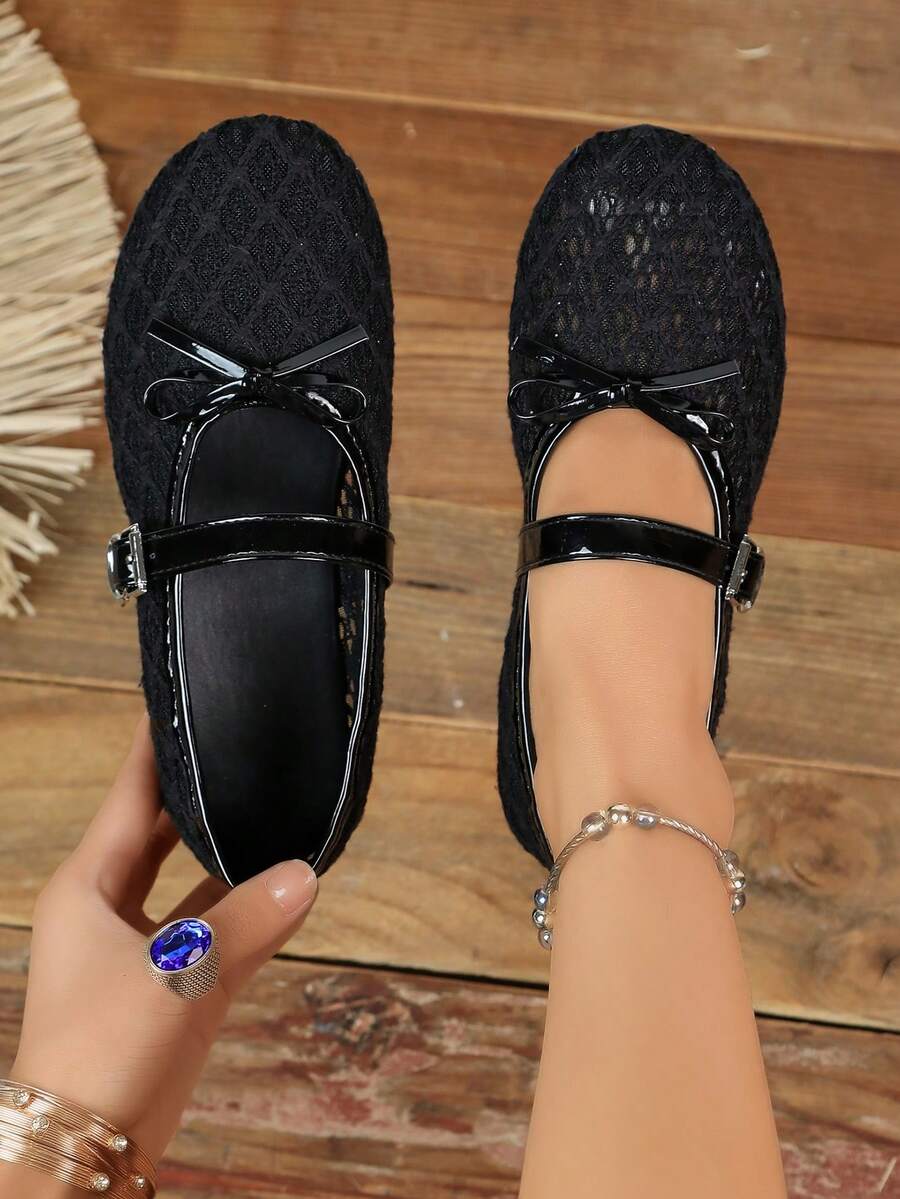Black Diamond Hollow Mesh Mary Jane Flats Women's Patent Leather Buckle Strap Bow Breathable Slip-On Soft Sole Shoes - Black - View 1