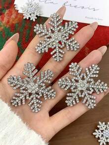 2PCS Sparkling Rhinestone Snowflake Hair Clip, Christmas Party Hair Accessory, Playful Y2K Style, Winter Braided Hair Clip, Side Clip, Bangs Clip - Silver - View 4