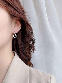 1 Pair Fashionable Pearl Christmas Tree Earrings For Women, Geometric Letter Niche Rhinestone Stud Earrings - Gold - View 4