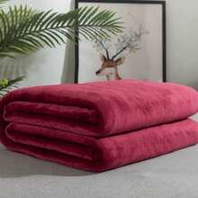 Solid Color Flannel Blanket 100% Polyester High Grammage High Density For Extra Comfort And Warmth - Burgundy - View 3
