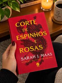 CORTE DE ESPINHOS E ROSAS SUCESSO DO TIKTOK ACAO AVENTURA - Livro único - Visão 2