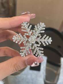 2PCS Sparkling Rhinestone Snowflake Hair Clip, Christmas Party Hair Accessory, Playful Y2K Style, Winter Braided Hair Clip, Side Clip, Bangs Clip - Silver - View 6