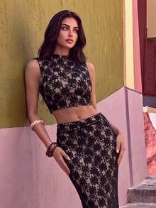 Women's Elegant Sexy Lace 2 Pieces Set - Sleeveless Stand Collar Backless Top & Flared Mermaid Skirt, Suitable For Outings, Holidays - Black - View 5