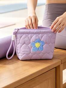 Quilted Heart-Shaped Makeup Bag With Knitted Flower, Lipstick Storage Pouch, Soft Candy Color Toiletry Bag, Multiple Colors Available, Perfect Gift For Middle East National Day, Halloween, Christmas - Multicolor - View 9