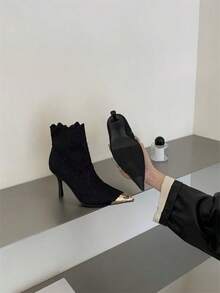 Women's Pointed-Toe Ankle Boots, Metal Toe Cap, Wavy Shaft Edge, Slim Stiletto Heel, Side Zipper - Black - View 6