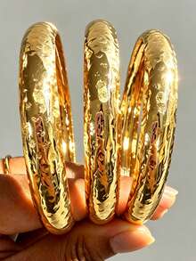 3pcs/Set Vintage Elegant Casual Style Wide Plain Metal Iron Sheet Bangle Bracelet Set, Suitable For Women's Daily, Party, Vacation Wear And Holiday Gift - Gold - View 1