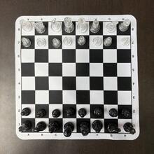 2 Pieces Set Of Transparent Crystal Style Plastic Chess Pieces And Foldable Rubber Chessboard Set, Portable And Rollable Chess, Family Outdoor Travel Board Game - Multicolor - View 2