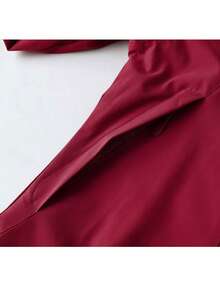 NBCT Women's Urban Functional Adjustable Hood Drawstring Outdoor Softshell Jacket, Dual Side Secure Zipper Pockets, Minimalist Solid Color Light Outdoor Sports Commuting Camping Casual Jacket - Burgundy - View 4