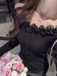 秋冬休閒韓系甜美風荷葉邊露肩針織毛衣 女款純欲風修身顯瘦長袖上衣 溫柔優雅百搭內搭杏色 - 黑色 - 查看 1