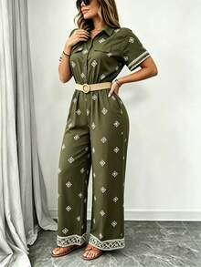 Mono largo de cuello halter con lazo en el cuello y espalda descubierta, cintura elástica y pierna ancha, estampado de motivos ornamentales estilo bohemio para vacaciones - Verde militar - Ver 3
