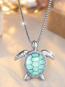 Tsnamer 1 Vintage And Cute Turtle Pendant Necklace, Adorned With Green Enamel And Cubic Zirconia, Perfect For Women And Girls, In A Stylish Nautical Style - Turtle - View 2