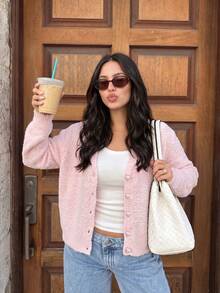 Women's Pink Knit Short Cardigan, Heart-Shaped Buttons, V-Neck Long Sleeve Sweater, Suitable For Autumn/Winter Outfits And Casual Daily Wear - Pink - View 4