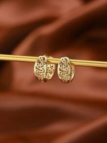 1 Pasang Anting Daun Berongga Berlapis Emas, Anting Jepit Populer, Cocok untuk Wanita Sebagai Hadiah dan Dekorasi Sehari-hari. - Yellow Gold - View 1
