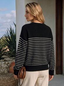NiceArt Women's Black & White Striped Drop Shoulder Knit Sweater, Autumn/Winter Vintage Basic Loose Fit, Autumn Outfit, Renaissance Style, Halloween - Black and White - View 3