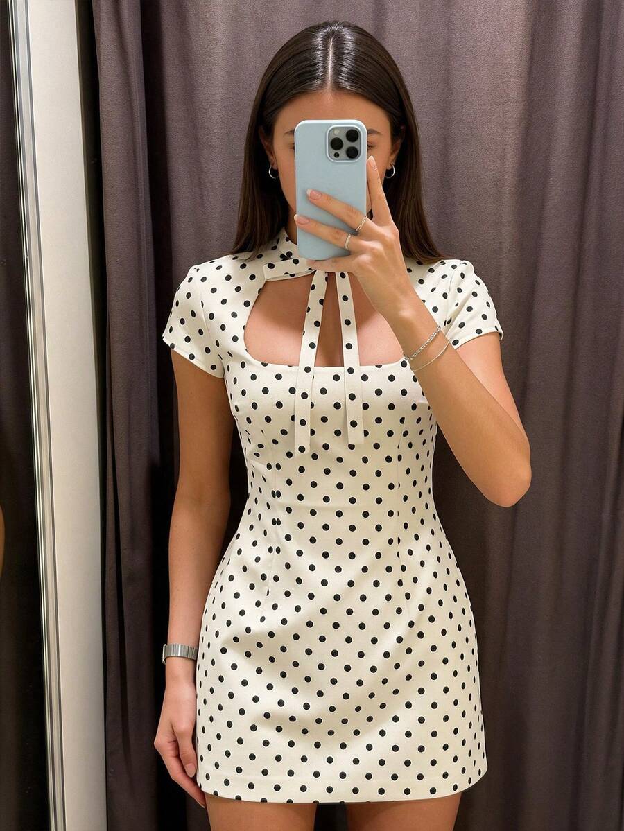 Spring/Summer New Sweet Square Neck Short Sleeve Bow Decor Short Dress Suitable For Spring/Summer Outings - White - View 1