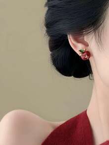 1 Pair Exquisite Fashion Asymmetric Apple Shaped Earrings Suitable For Women Christmas Party Wear - Golden Yellow + Red - View 3