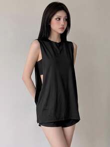 Women's Comfortable Mid-Stretch Tank Top And Shorts Set, Casual Outfit Choice - Black - View 2