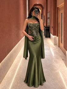 UNITHORSE [Random Cut] Women's Elegant Strapless Back Tie Sequin Patchwork Satin Evening Dress - Olive Green - View 1