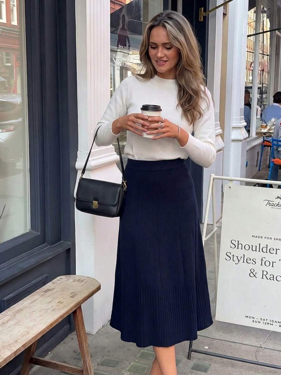 Elegant Women's Navy Blue Knit Maxi Dress, Long Pleated A-Line Silhouette, Mid-Stretch Slim Fit Design, Versatile For Autumn, Winter And Spring - Navy Blue - View 1