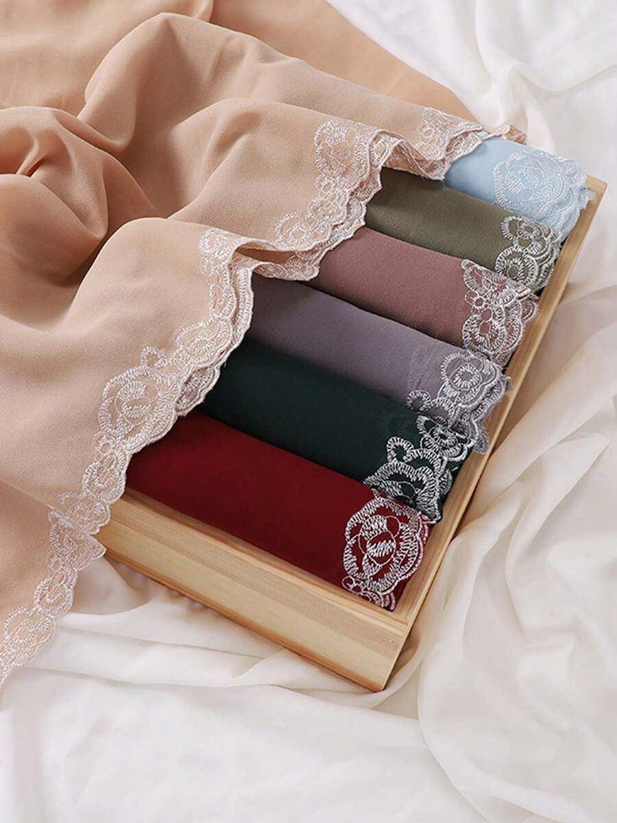 1件純色刺繡邊優雅圍巾 - S48709-蕾絲花邊款 - 查看 1