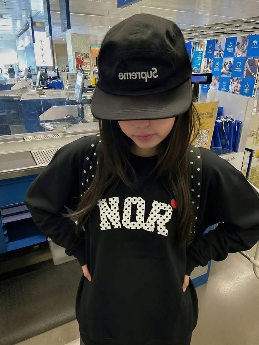 American Minimalist Fun Polka Dot Letter NOR Red Heart Print Black Crew Neck Sweatshirt Relaxed Fit Dropped Shoulder Long Sleeve Autumn - Black - View 1