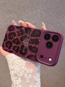 Fashion Dopamine Cherry Red Leopard Print Heart Phone Case Compatible With IPhone 18 Pro Max/18 Pro/18/17 Pro Max/17 Pro/17/16 Pro Max/16/16 Pro/16 Plus/15/15 Pro Max/15 Pro/15 Plus/11/12/13/14 Pro Max/12 Pro/12 Pro Max/13 Pro/13 Pro Max/7 Plus/14 Pro/14 Pro Max/14 Plus Soft Protective Cover Luxury - Cherry Red - View 5
