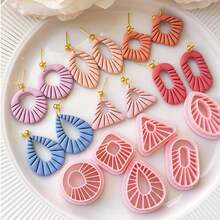 Luxury Vintage Geometric Pattern Polymer Clay Cutting Mold, Vintage Geometric Frame With Radial Fan-Shaped Engraved Design, DIY Handmade Earring Pendant Brooch Making Tool, Compatible With Polymer Clay, 3D Printed, Clean Cut, Handmade Jewelry Floral DIY Craft Accessories - Geometric - View 3